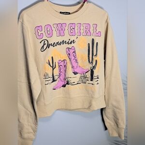 Cow Girl Dreamin Fleece Crewneck Sweater NWT Size Meduim
